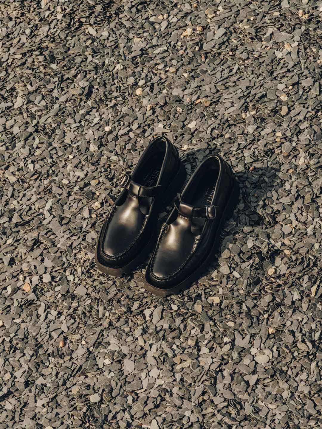 ALBER SPORT - Tread Sole T-Bar Loafer