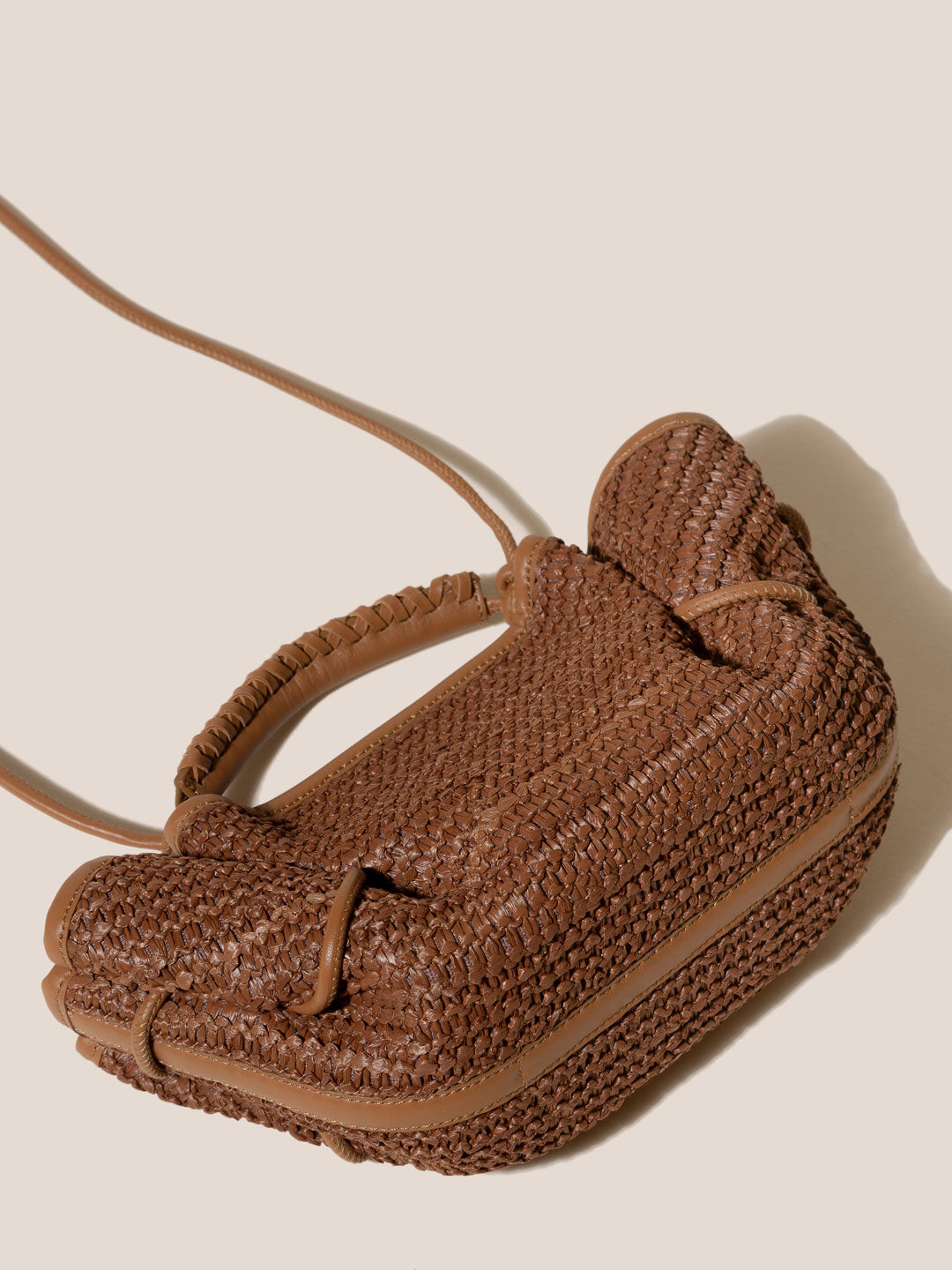ARTA MINI RAFFIA - Pleated Crossbody Bag