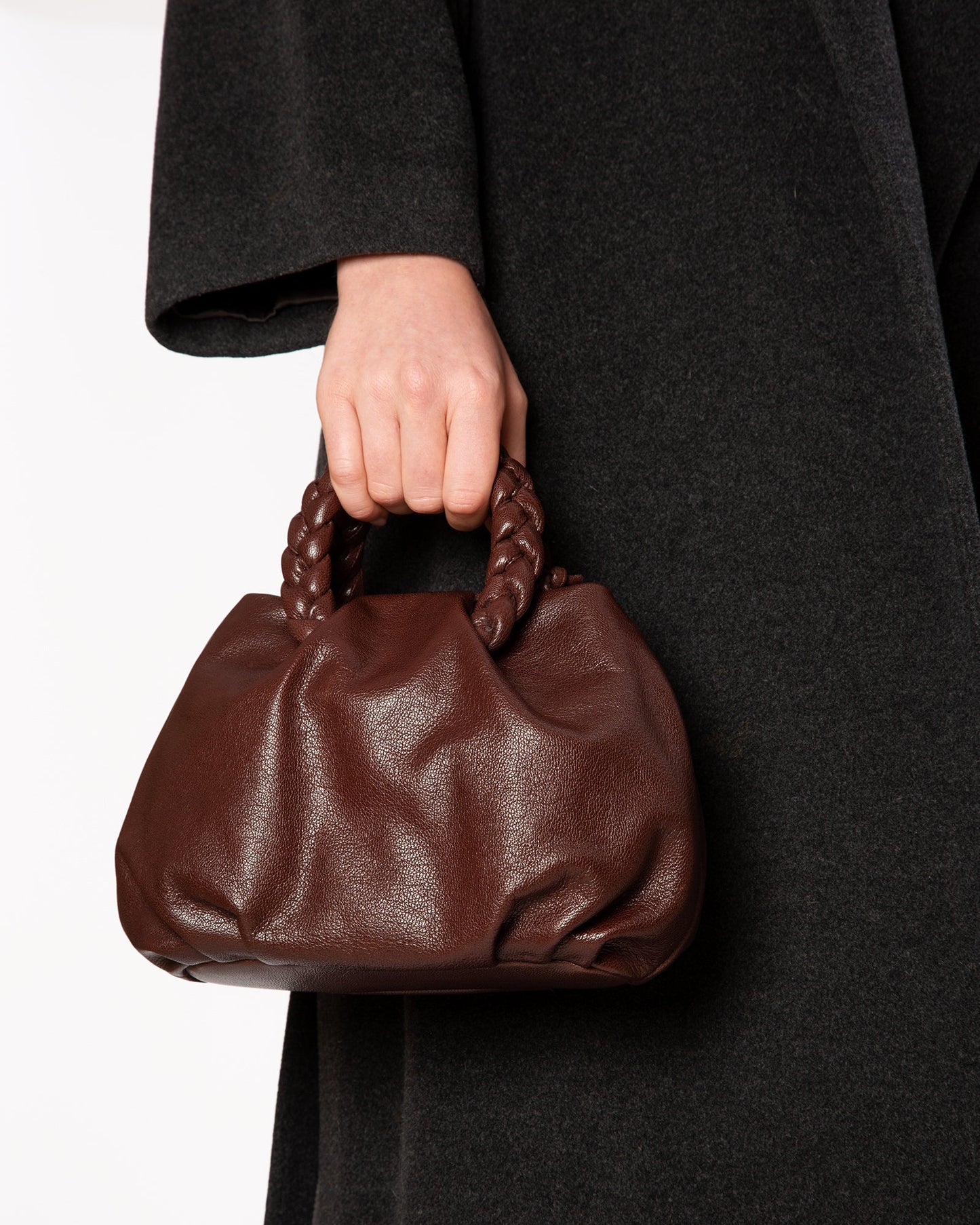 BOMBON M SUPPLE SHINY - Plaited-handle Leather Crossbody Bag