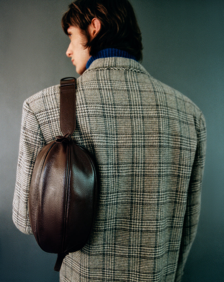 BOYA L - Ball-Shaped Crossbody Bag