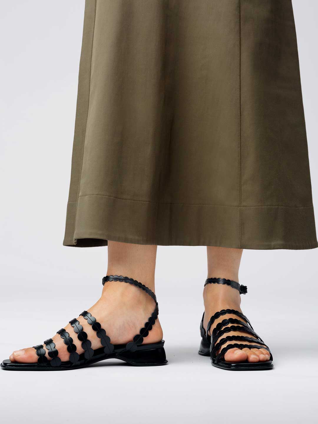 SAVINA - Circle Detail Strappy Sandal