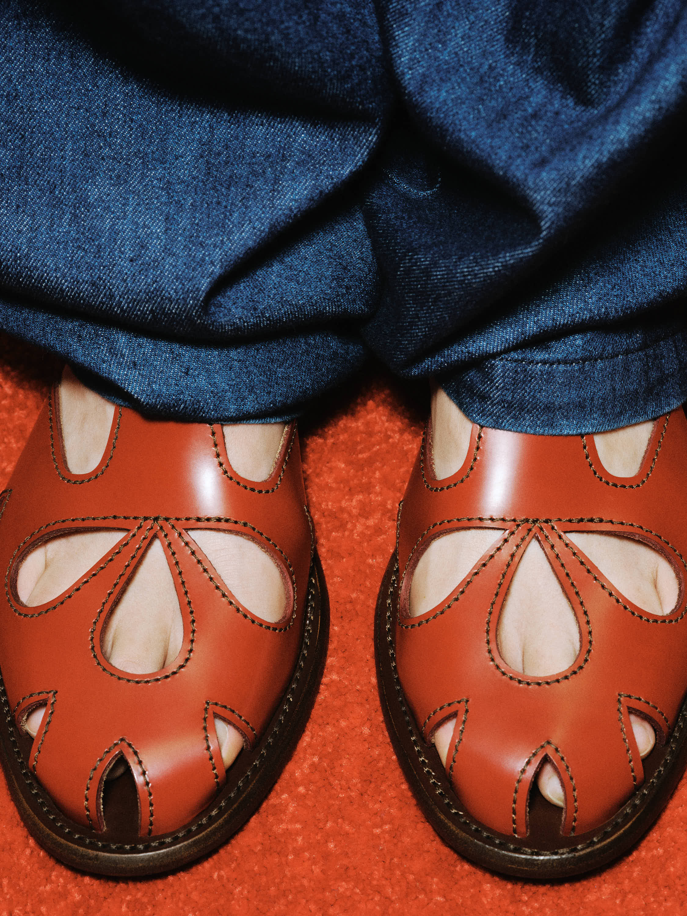 FLORETA - T-bar Sandal - HEREU Japan Official Online Store – HEREU