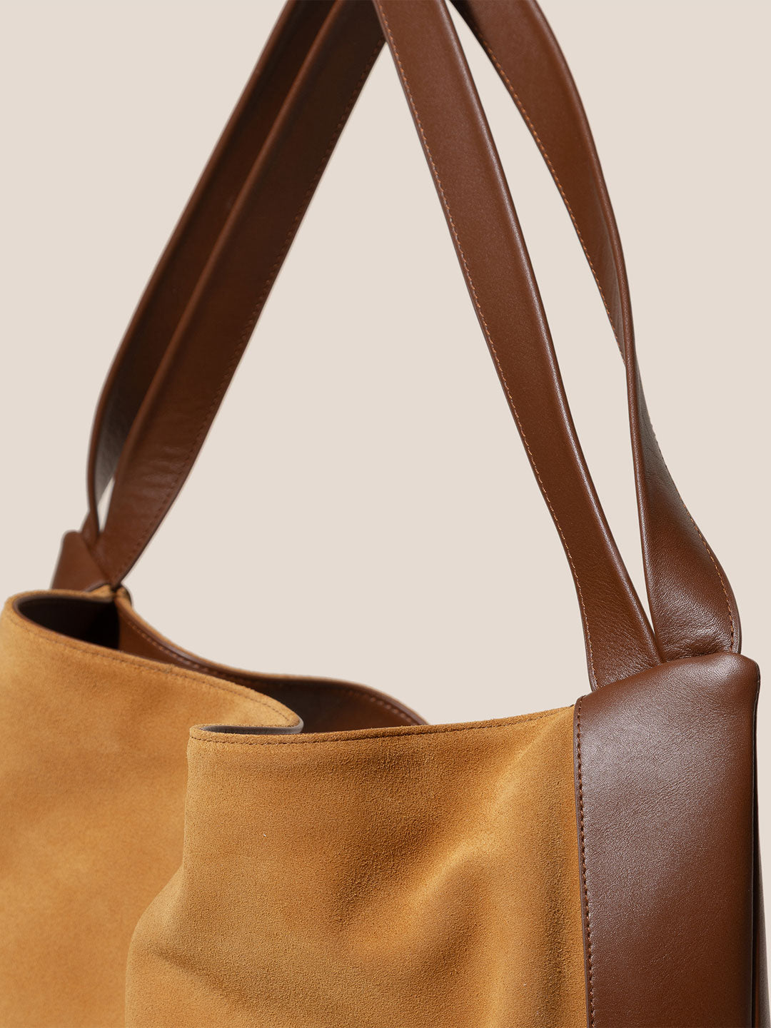 CADOR SUEDE - Slouchy Shoulder Bag