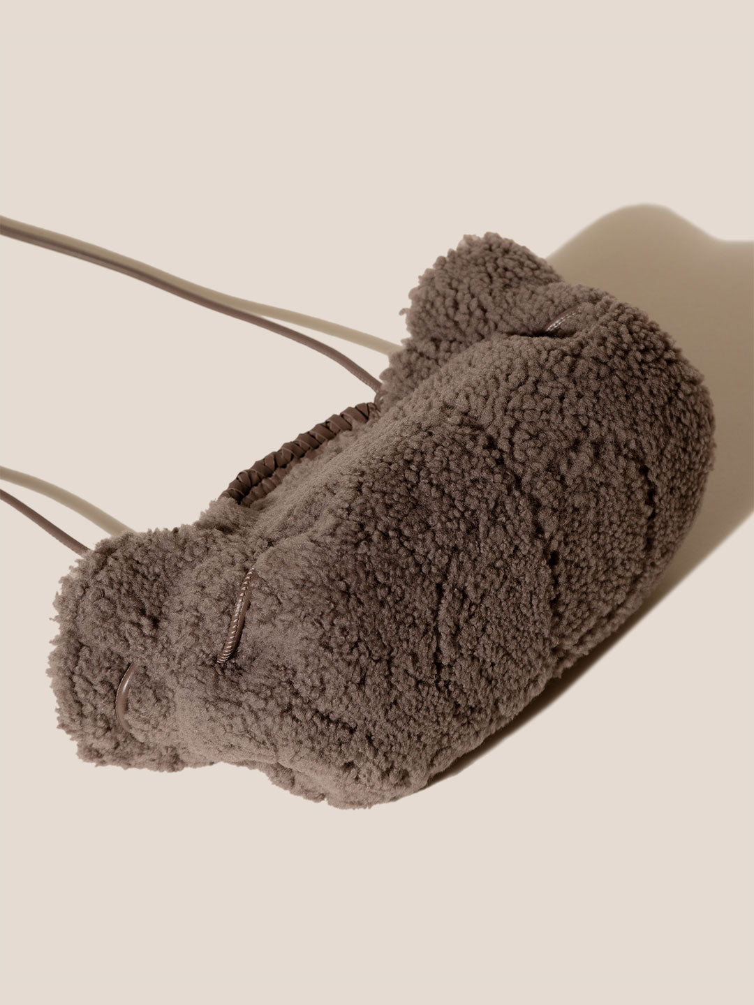 ARTA MINI CURLY SHEARLING - Pleated Crossbody Bag