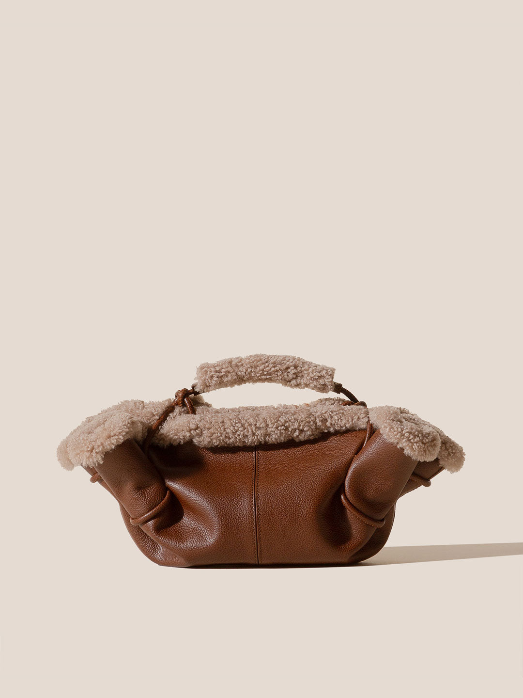 ARTA MINI CURLY SHEARLING TRIMS - Pleated Crossbody Bag