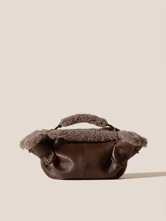 ARTA MINI CURLY SHEARLING TRIMS - Pleated Crossbody Bag