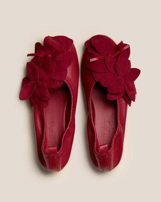 FLORIDA - Flower-Detail Mid-Heel Pump