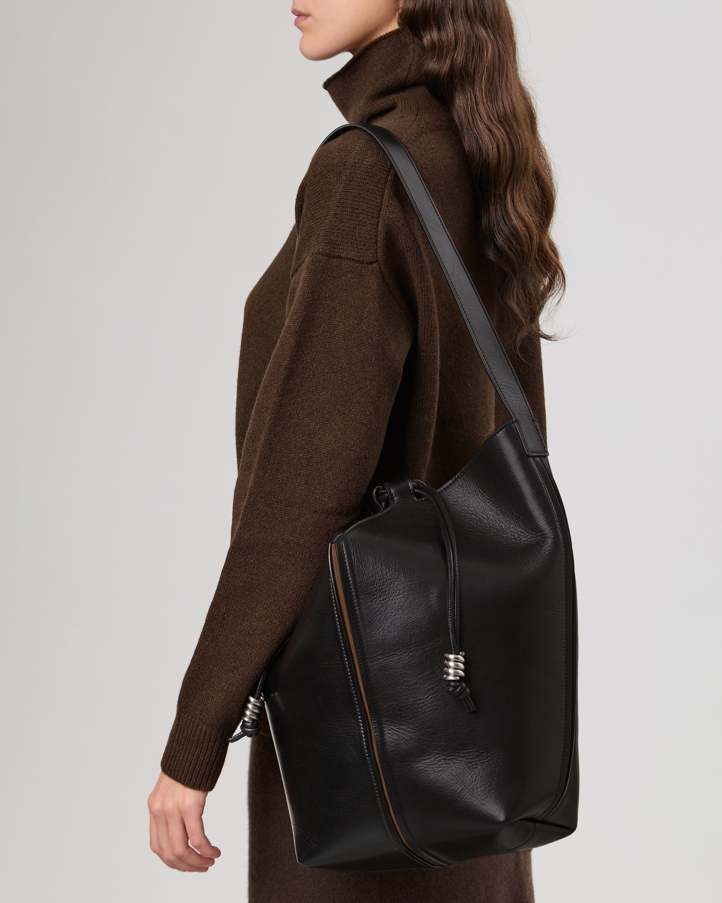 RIBA - Bucket Shoulder Bag