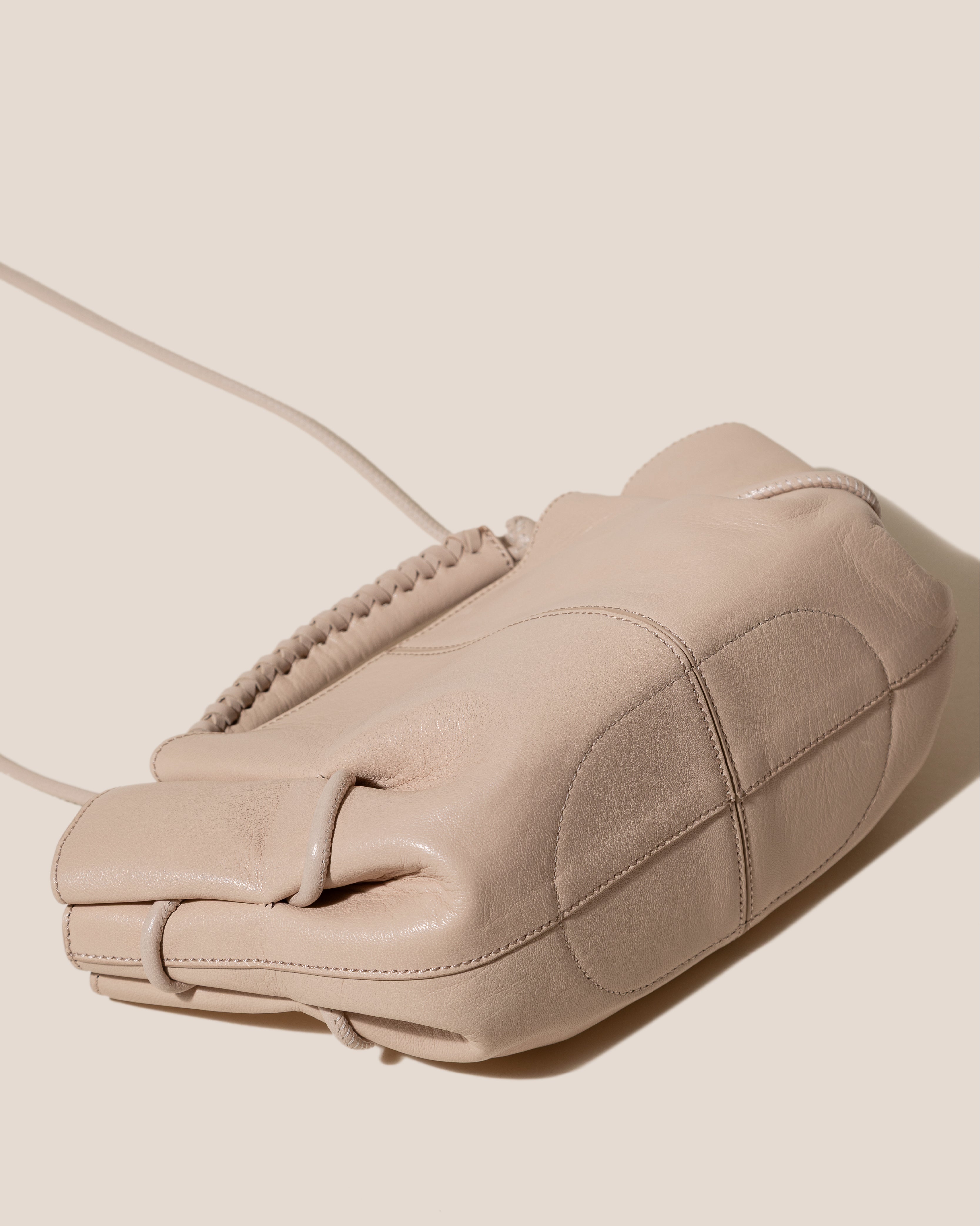 ARTA MINI - Pleated Crossbody Bag - HEREU JAPAN Official Online Store