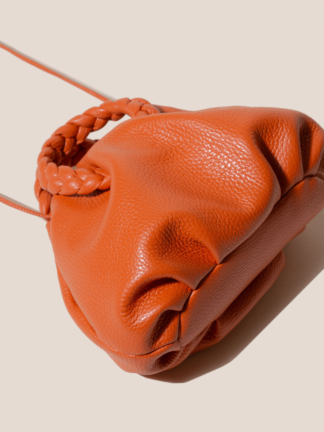 BOMBON GRAINY - Plaited-handle Leather Handbag