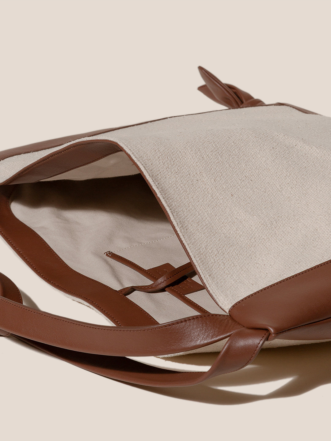 CADOR CANVAS - Macrame Shoulder Bag
