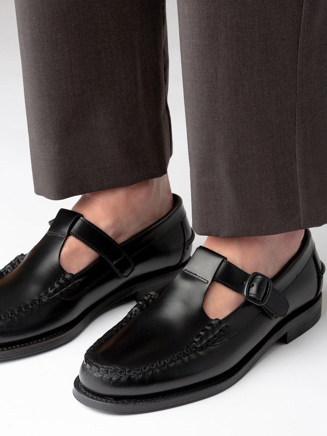 ALBER - T-bar Loafer