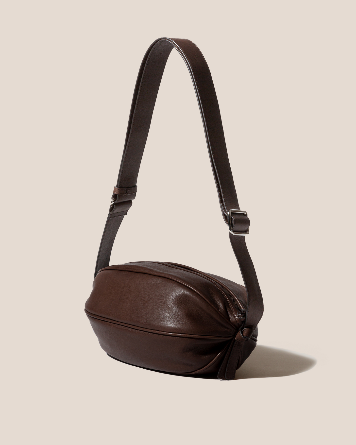BOYA L - Ball-Shaped Crossbody Bag