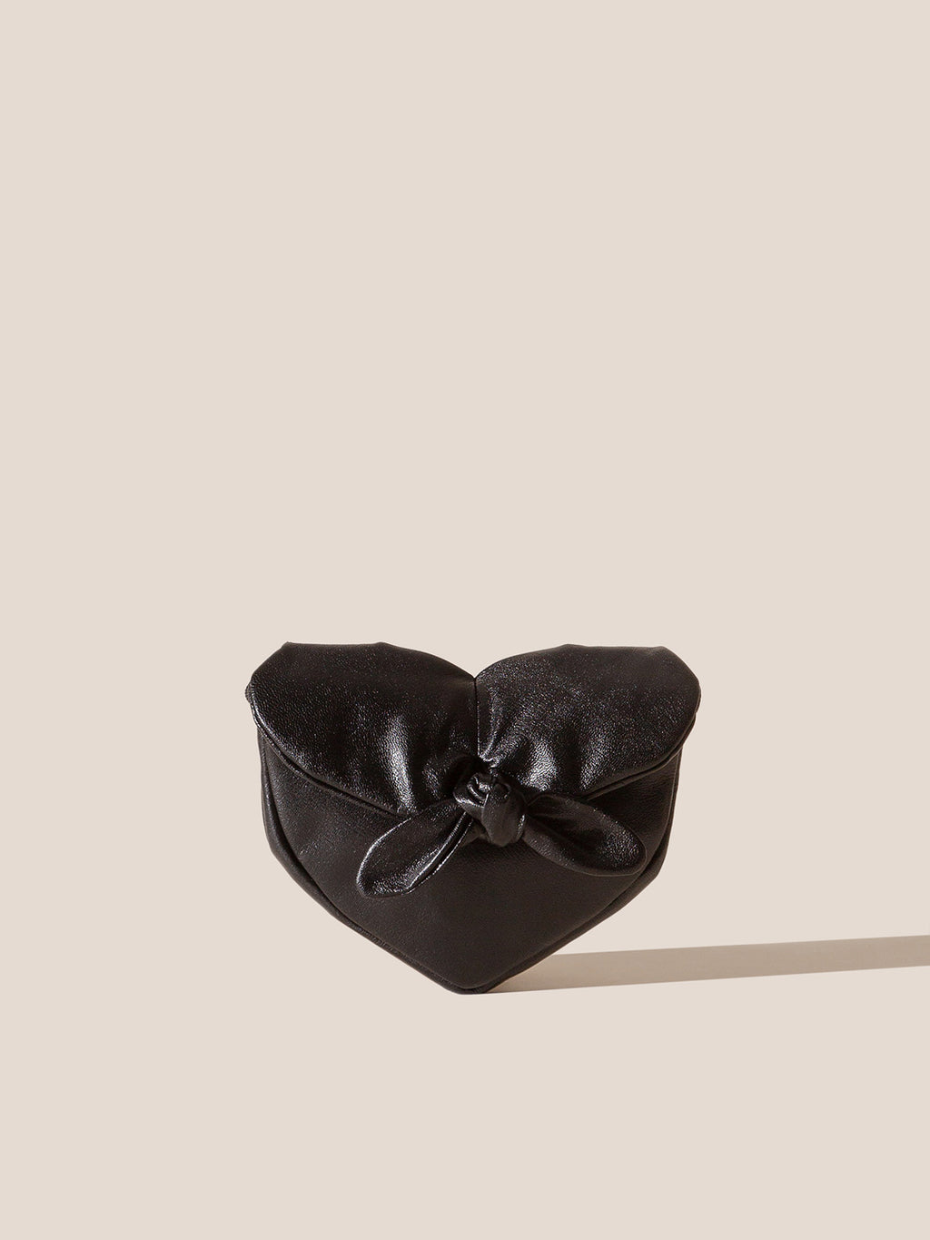 CORET - Heart-Shaped Crossbody Bag