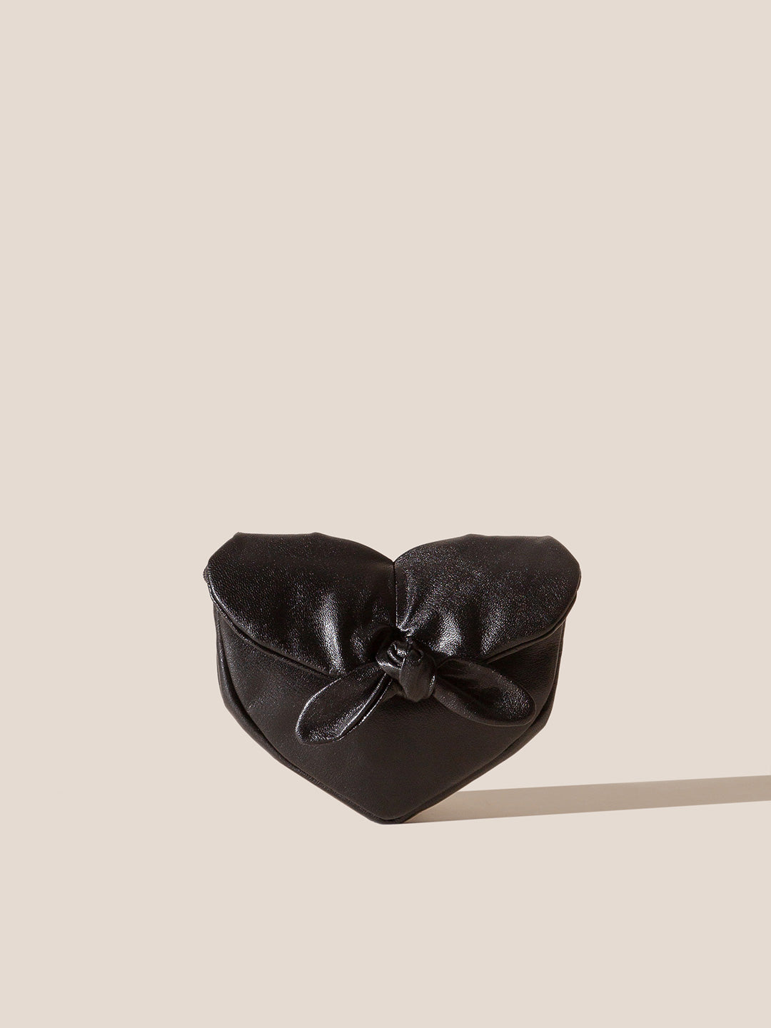 CORET - Heart-Shaped Crossbody Bag