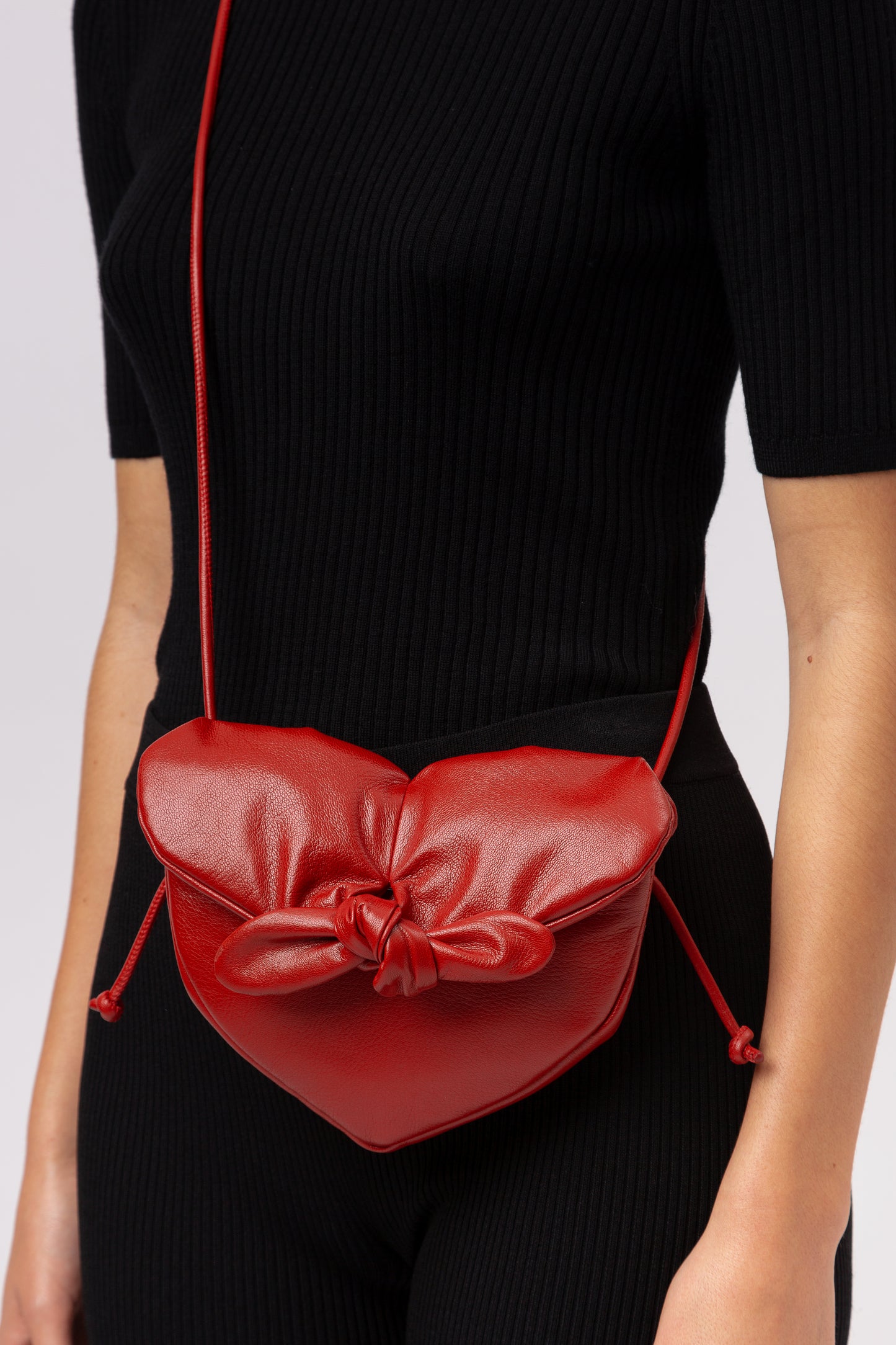 CORET - Heart-Shaped Crossbody Bag