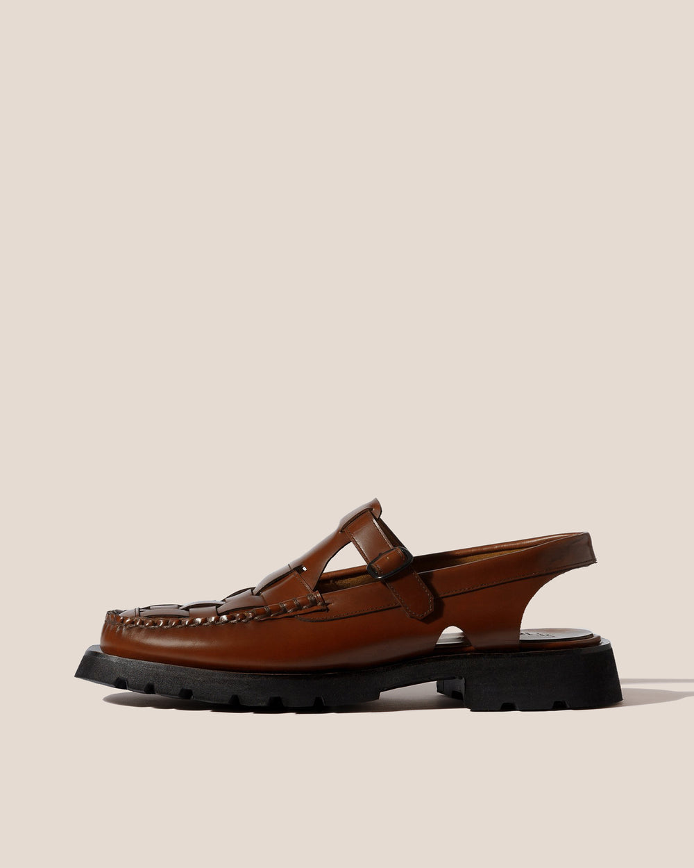 OUR CRAFT: INTERWOVEN LOAFERS – HEREU JAPAN Official Online Store