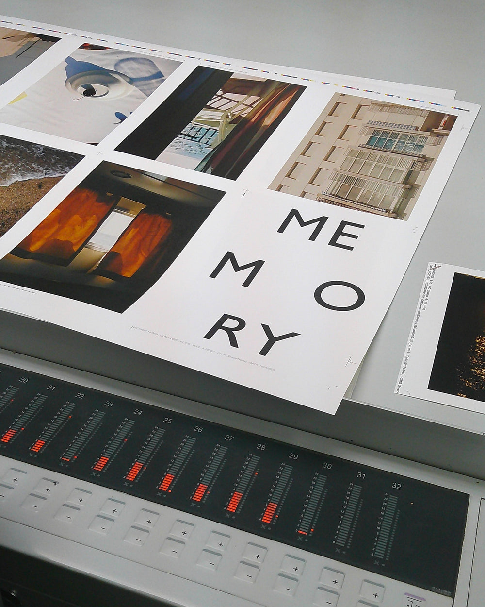 MEMORY. A PLAY OF TWOS - HEREU(へリュー)日本公式オンラインストア