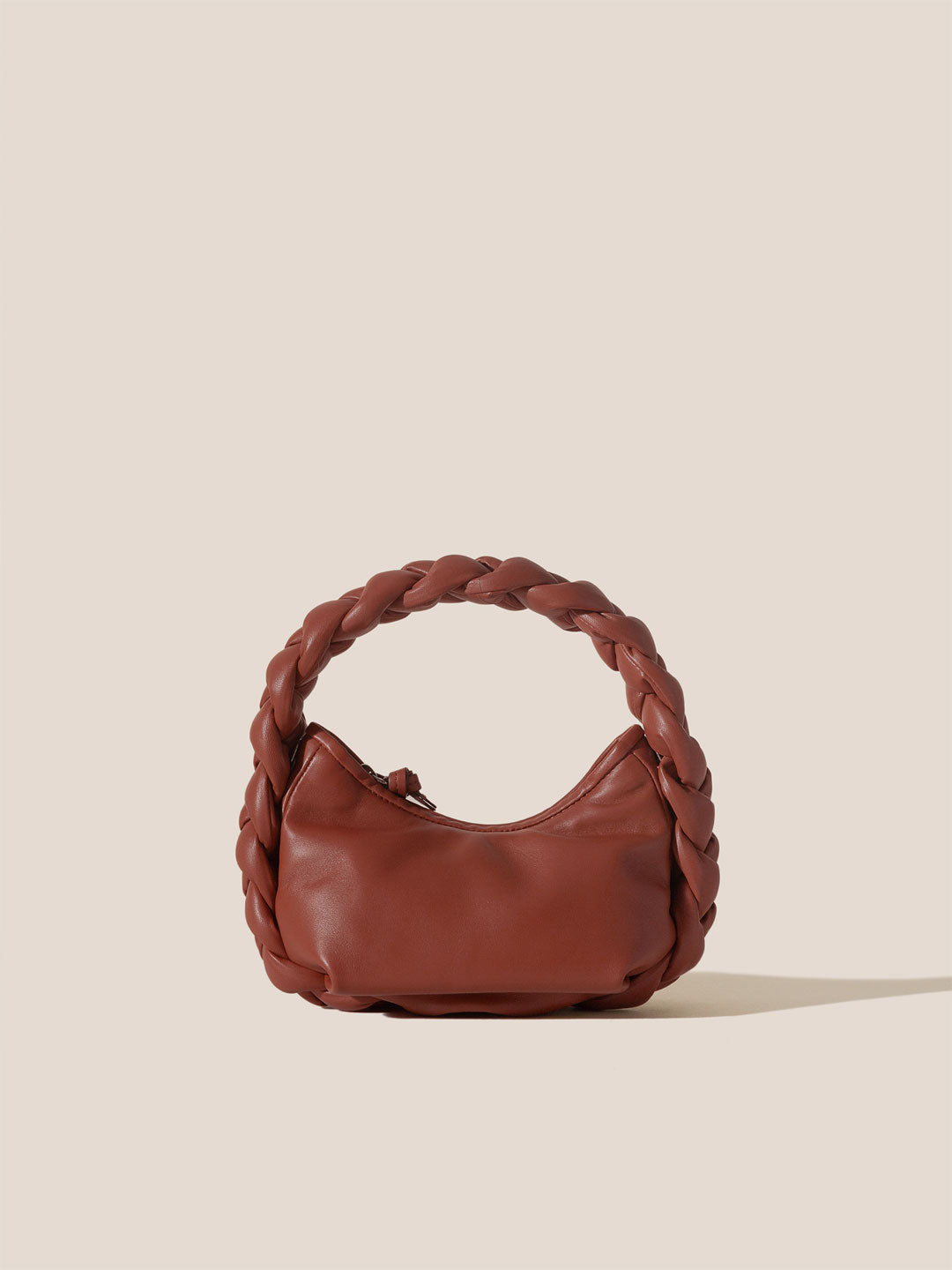 Shoes and bags crafted in Spain - HEREU日本公式オンラインストア