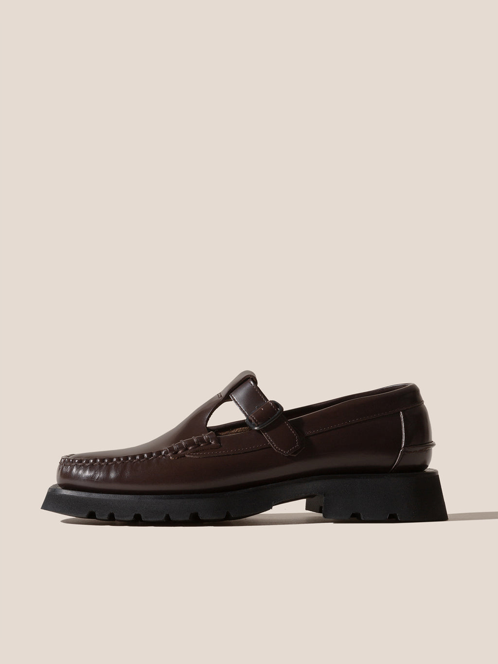 ALBER SPORT - Tread Sole T-Bar Loafer