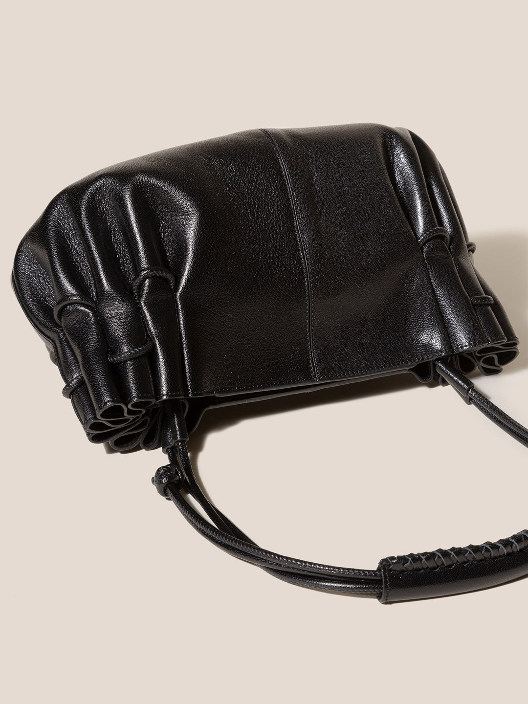 ARTA - Pleated Shoulder Bag