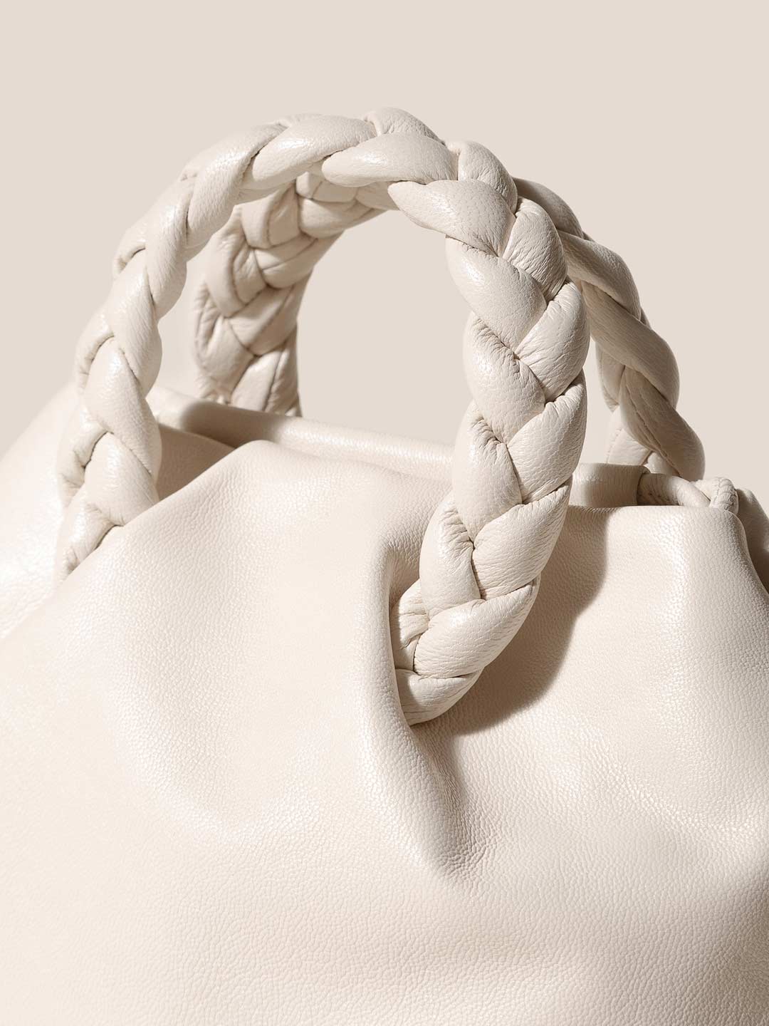 BOMBON M SUPPLE SHINY - Plaited-handle Leather Crossbody Bag