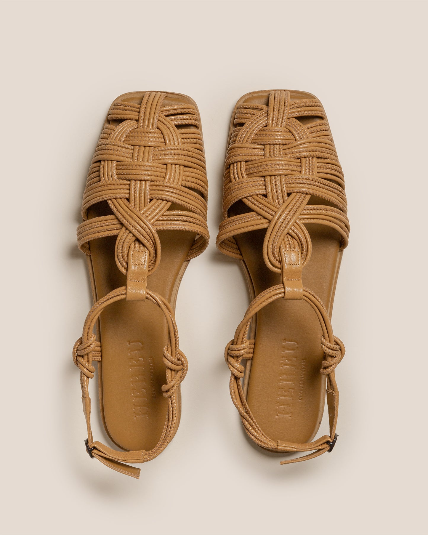MANTELLA SUPPLE SHINY - Strappy Fisherman Sandal
