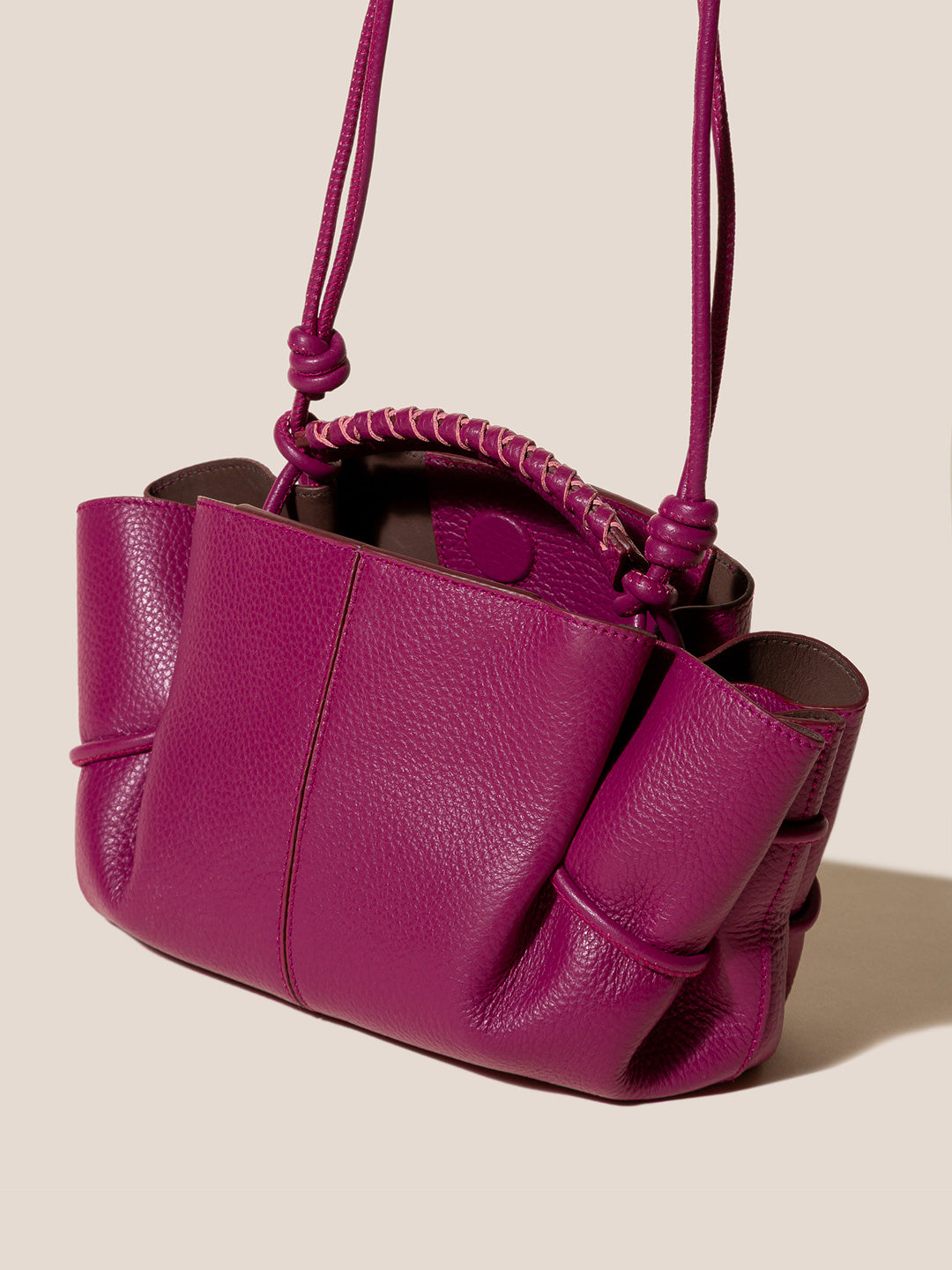 ARTA MINI GRAINY - Pleated Crossbody Bag