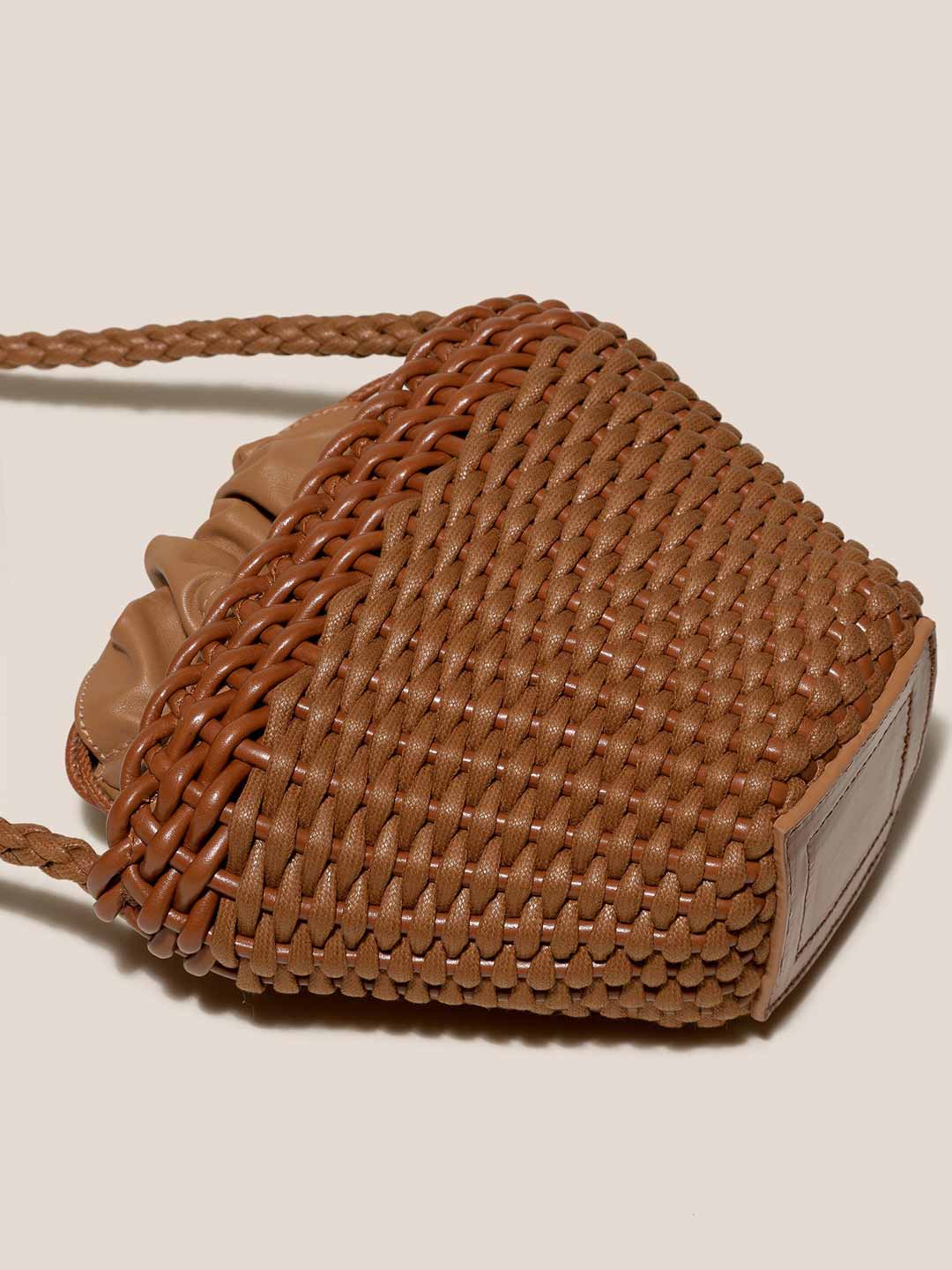 FIOL - Hand-Braided Mini Crossbody Bag - HEREU JAPAN Official