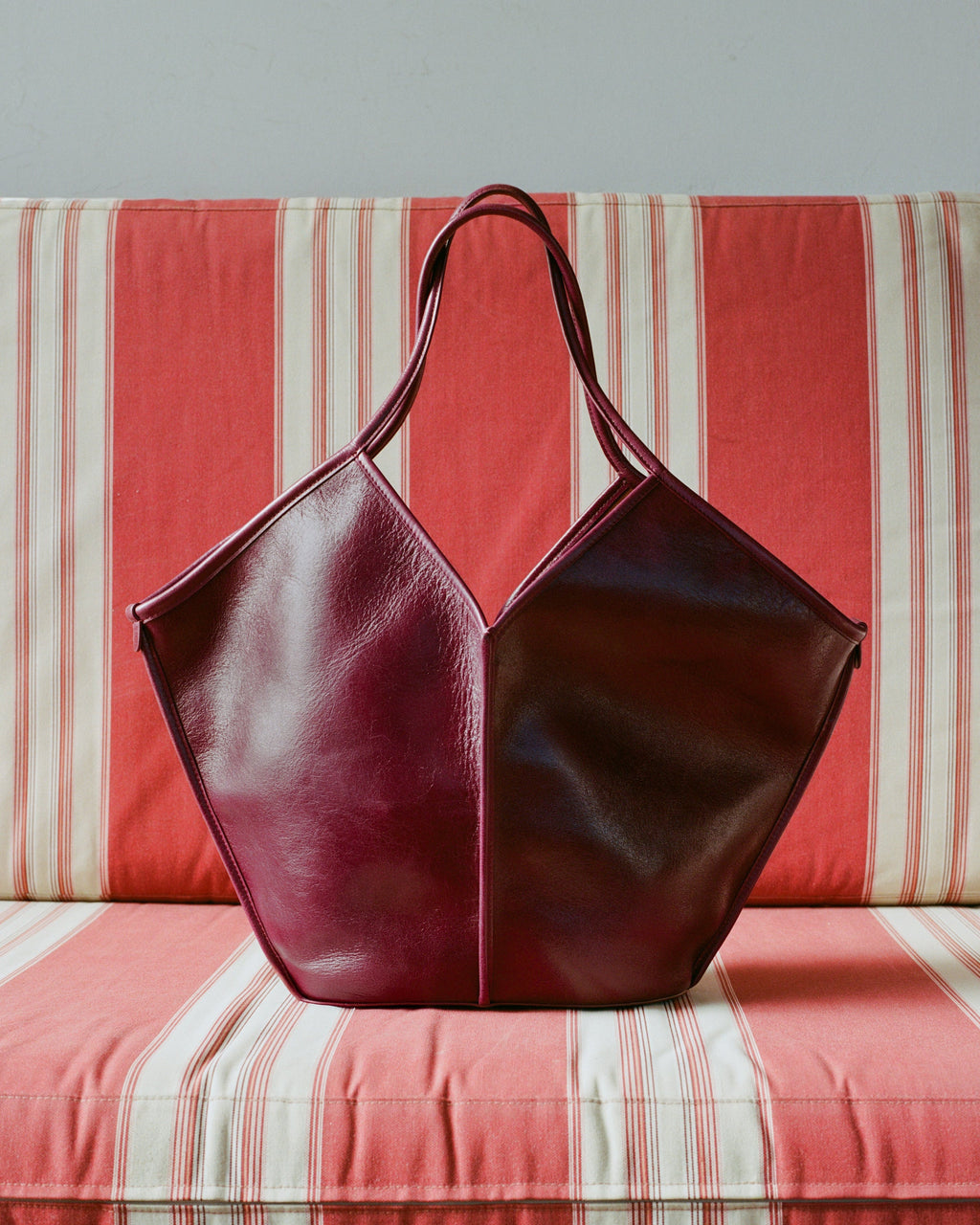 CALELLA DISTRESSED - Leather Tote Bag