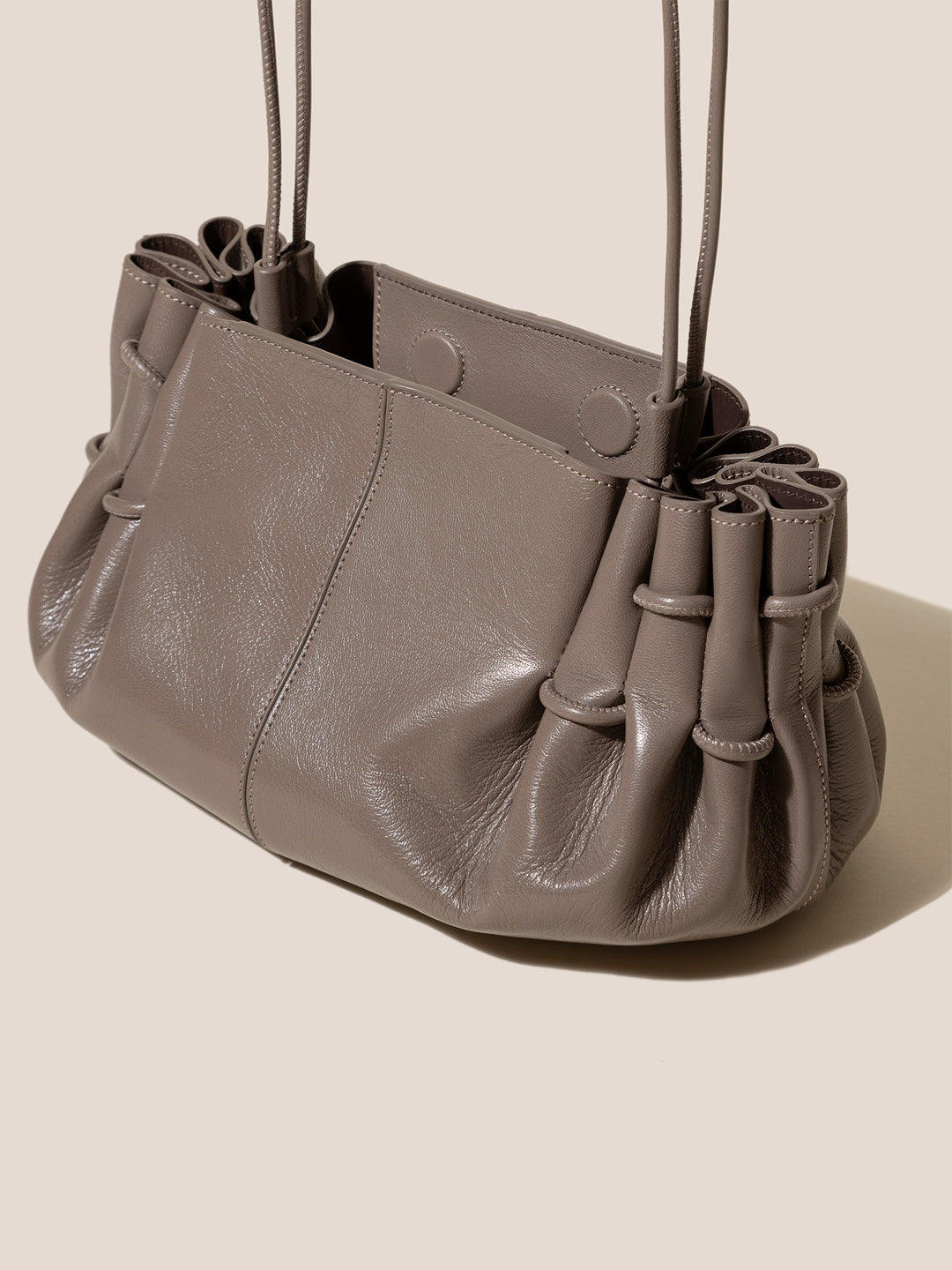 ARTA - Pleated Shoulder Bag