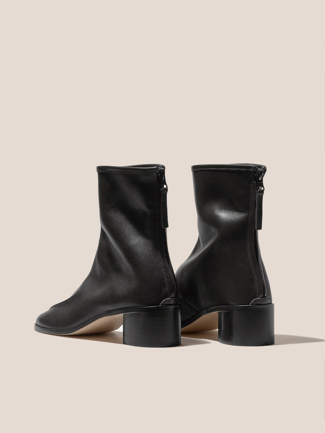 JULIOL BOOT HEELED - Soft Low-calf Boot - HEREU JAPAN