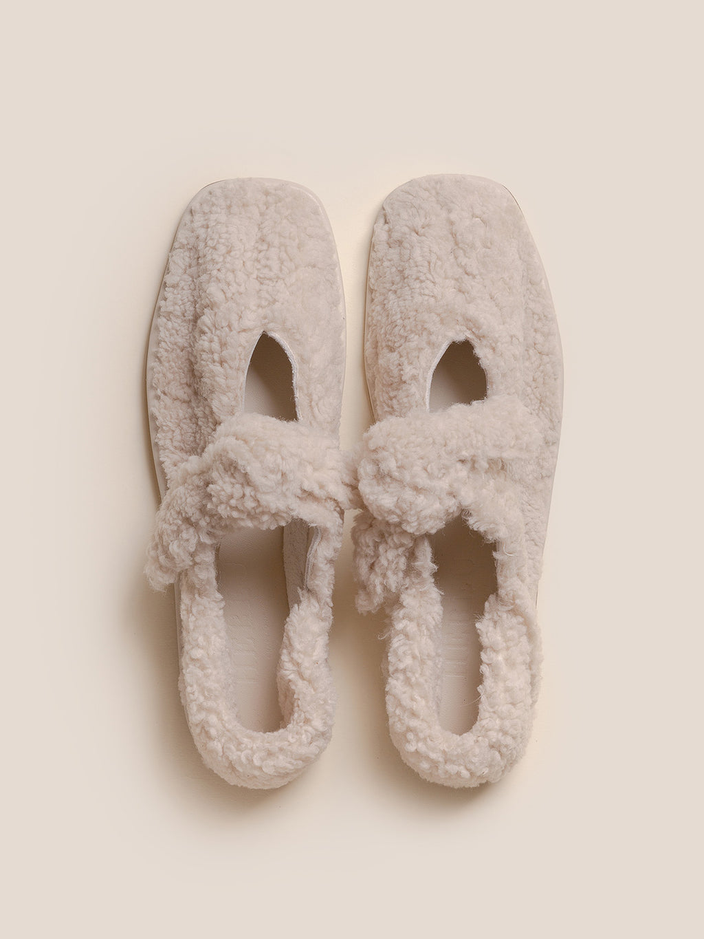 LLASADA CURLY SHEARLING - Front-Knot Pump