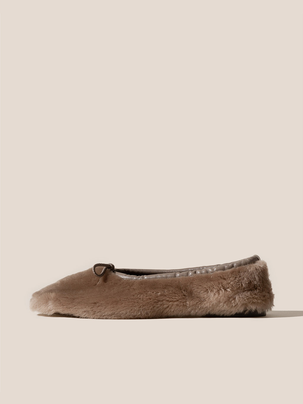 SHEARLING PUNTERA - Pleated-Toe Pump
