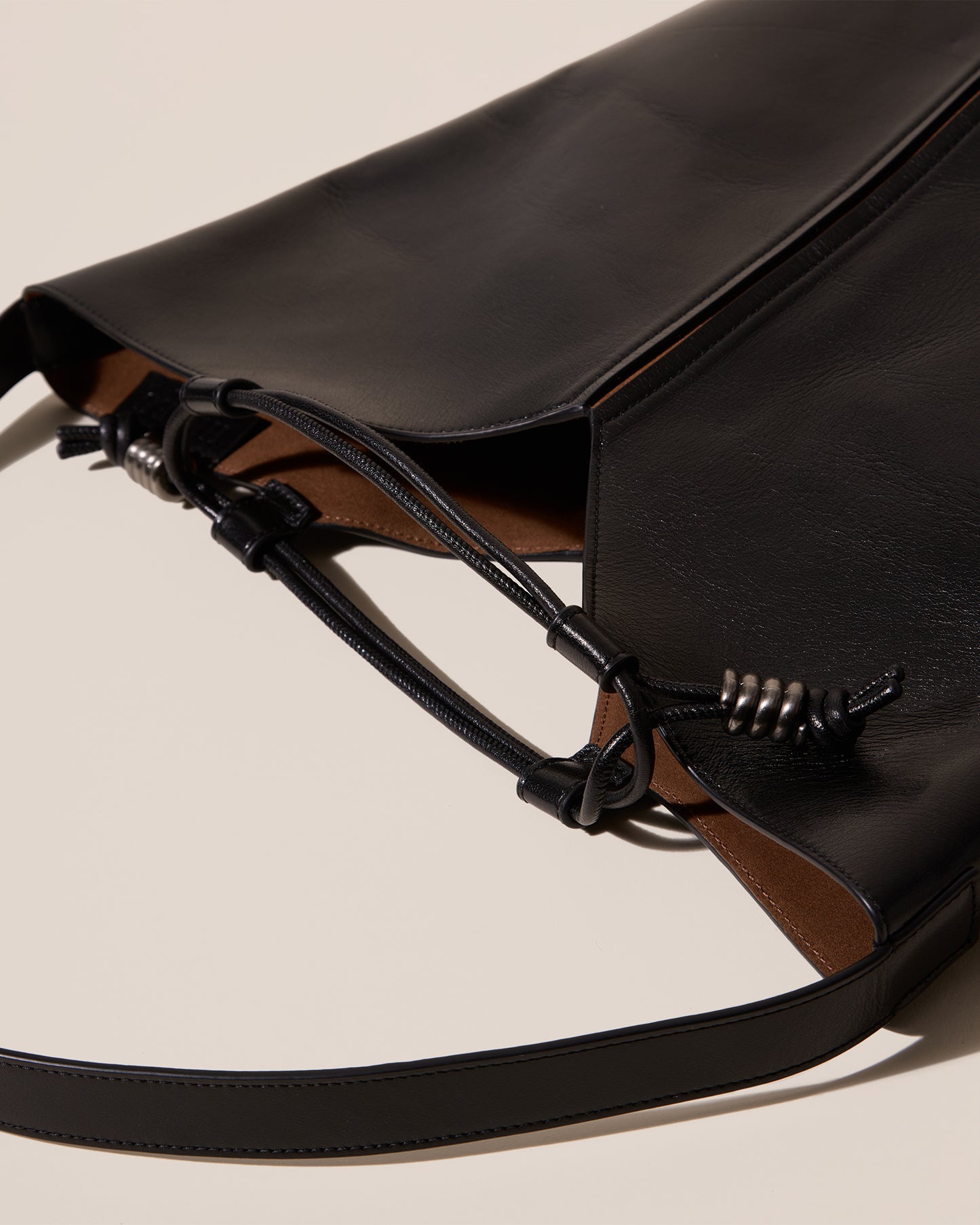 RIBA - Bucket Shoulder Bag