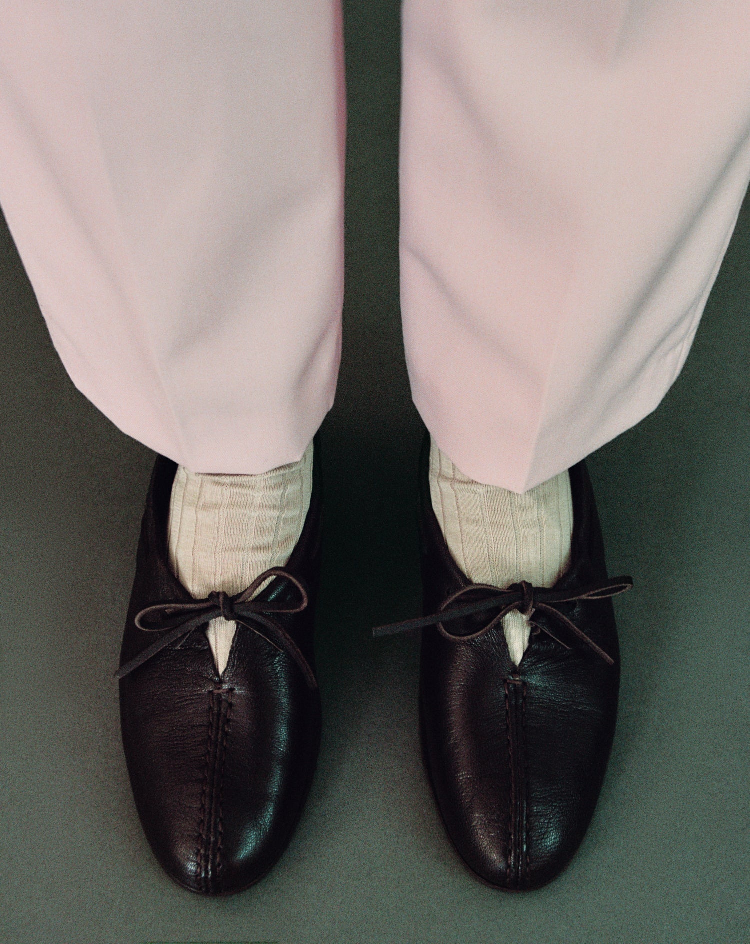 Shoes and bags crafted in Spain - HEREU日本公式オンラインストア