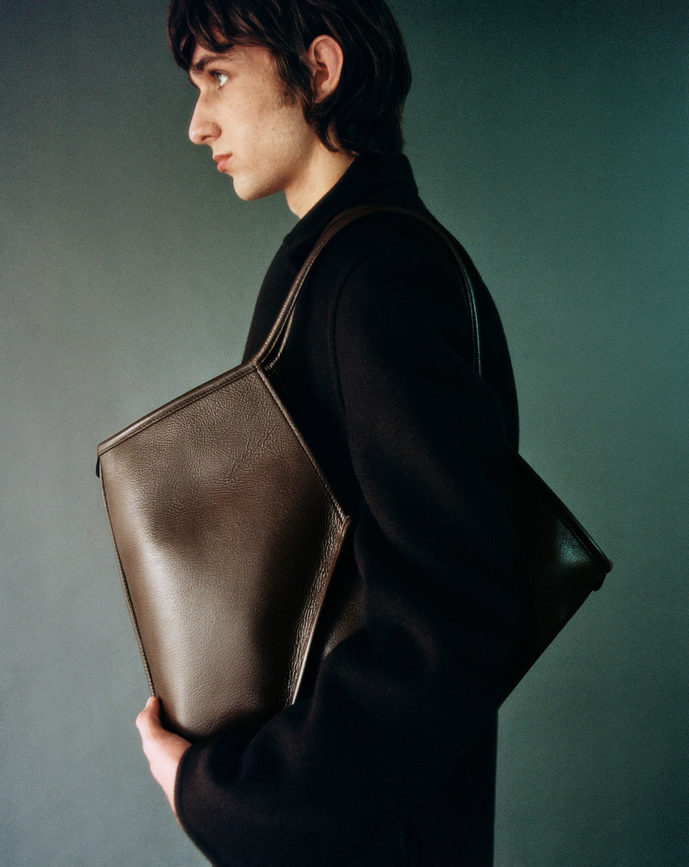 Shoes and bags crafted in Spain - HEREU日本公式オンライン