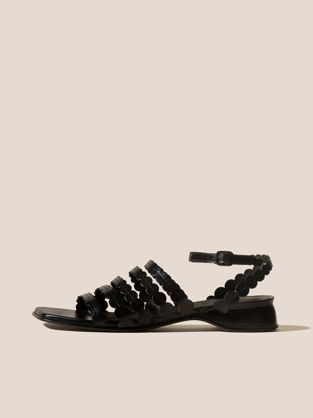 Sandals - Women – HEREU JAPAN Official Online Store