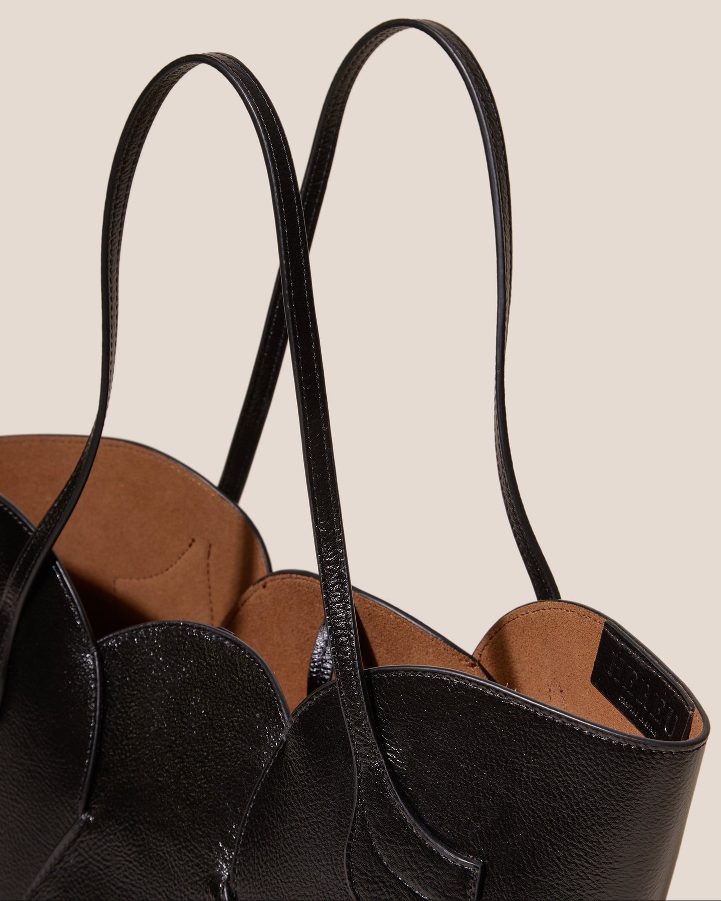 SEPAL S - Tulip Shape Tote Bag