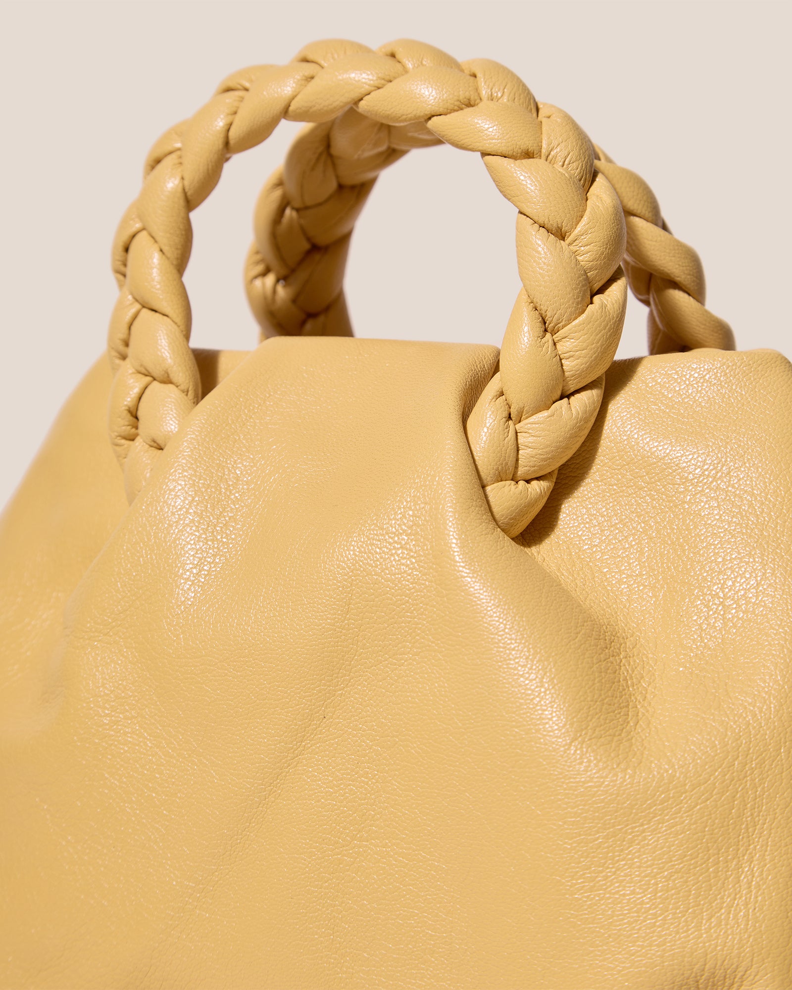 All Bags - Women – HEREU JAPAN Official Online Store