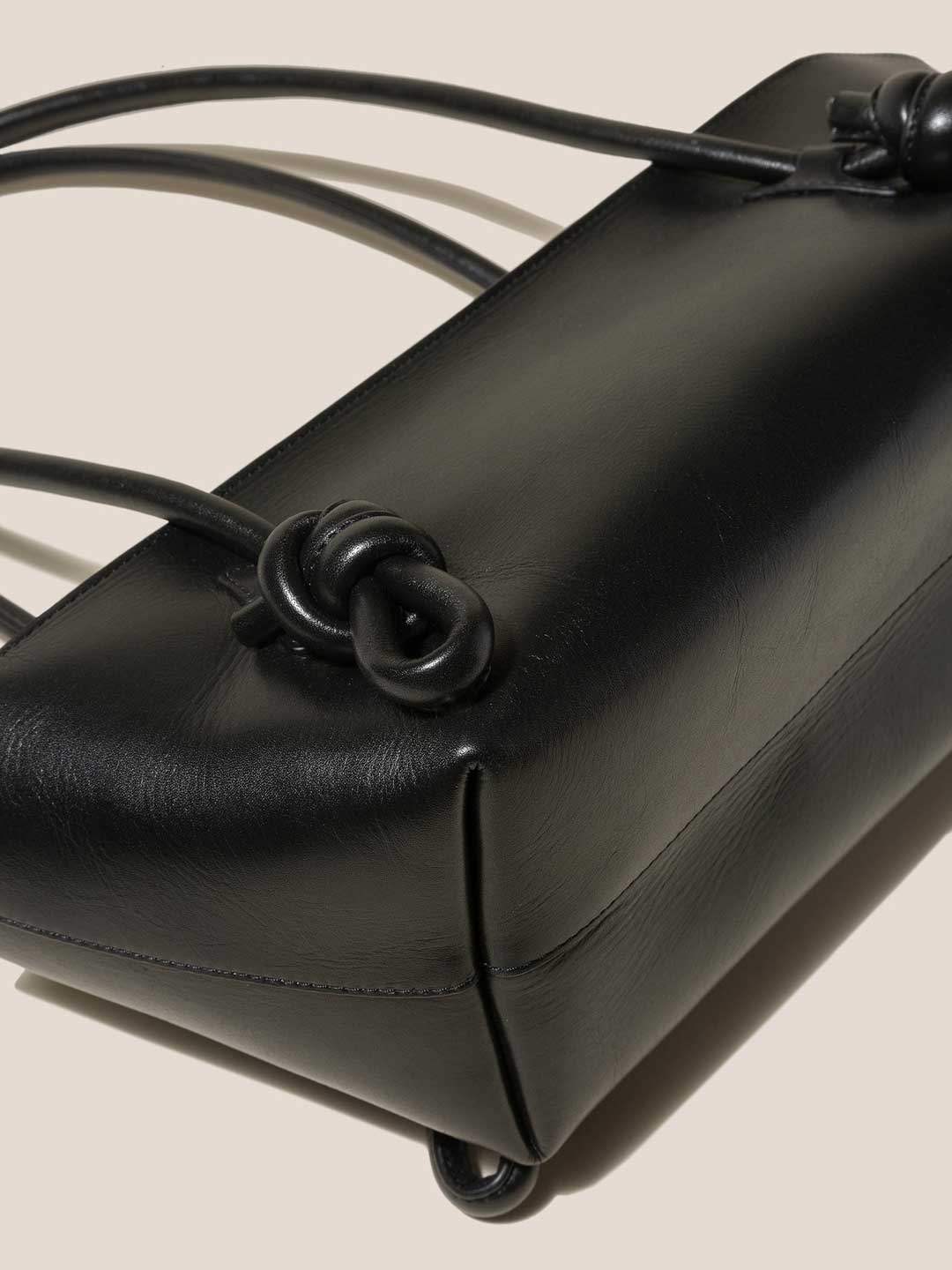 FLECA - Knotted - Handle Shoulder Bag