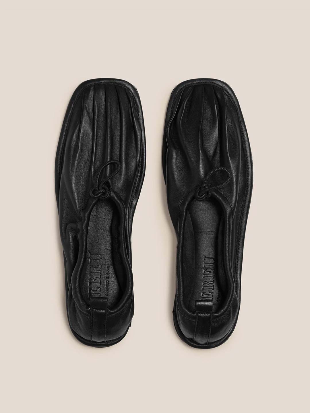 PUNTERA - Pleated-Toe Pump