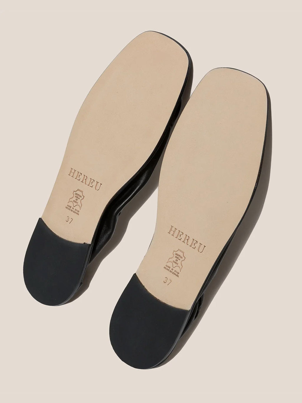 PUNTERA - Pleated-Toe Pump